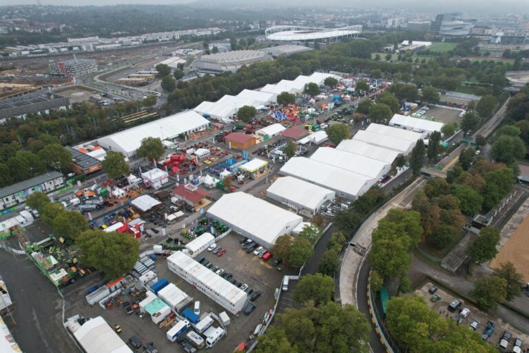 Das Landwirtschaftliche Hauptfest aus der Luft