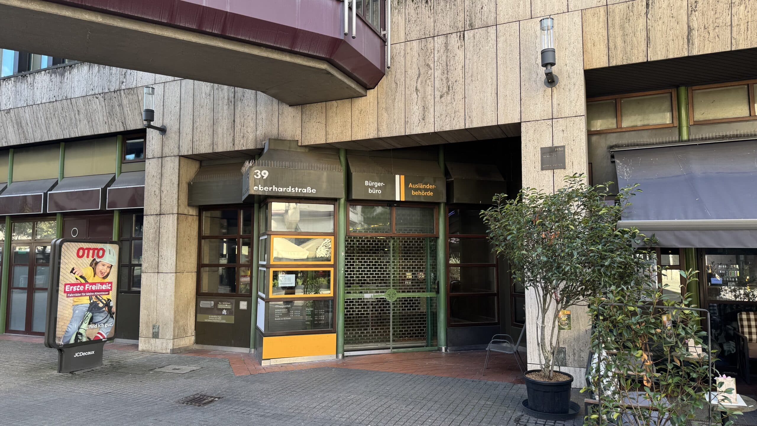 Eingang des Bürgerbüros Mitte